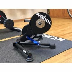 Wahoo Fitness Home Trainer Wahoo Kickr Axis -Vélo Soldes Magasin home trainer wahoo kickr axis 2